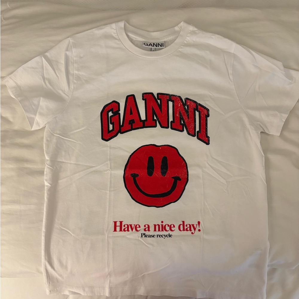 Ganni T-Shirt - Picture 2 of 4
